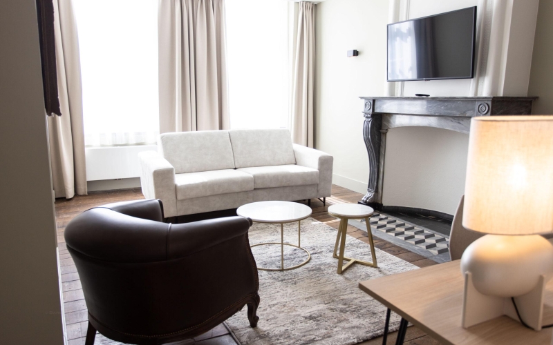 BB 20210805 3181 LGEM2201